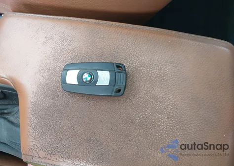 2009 BMW 335I из США, поврежденный, VIN WBAWB73519P045681